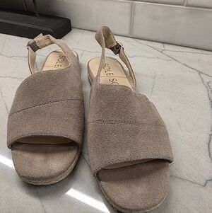 SOLE SOCIETY Dolven Suede Sling Back Sandal Size 10